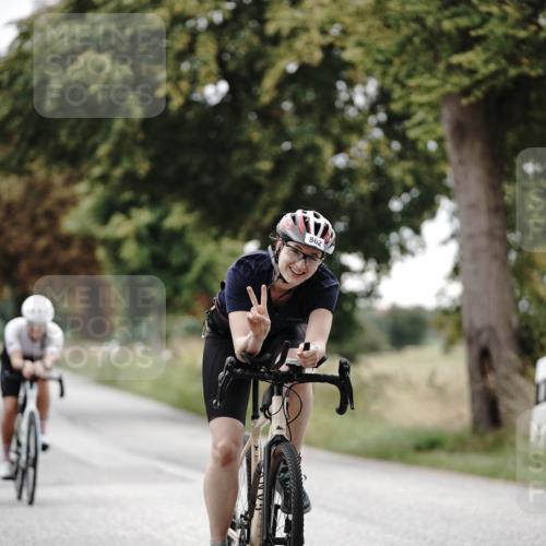 30.08.2026 - Elbe Triathlon Hamburg Michael Burmester http://msf.ph/oto/10072666 30.08.2026 10:20:29 Radfahren 659, 798, 857, 862, 873 meine-sportfotos.de