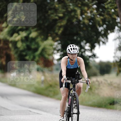 30.08.2026 - Elbe Triathlon Hamburg Michael Burmester http://msf.ph/oto/10072714 30.08.2026 10:21:19 Radfahren 694, 805, 821, 917 meine-sportfotos.de
