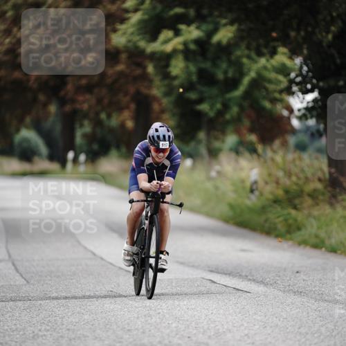 30.08.2026 - Elbe Triathlon Hamburg Michael Burmester http://msf.ph/oto/10072719 30.08.2026 10:21:26 Radfahren 589, 694, 917 meine-sportfotos.de
