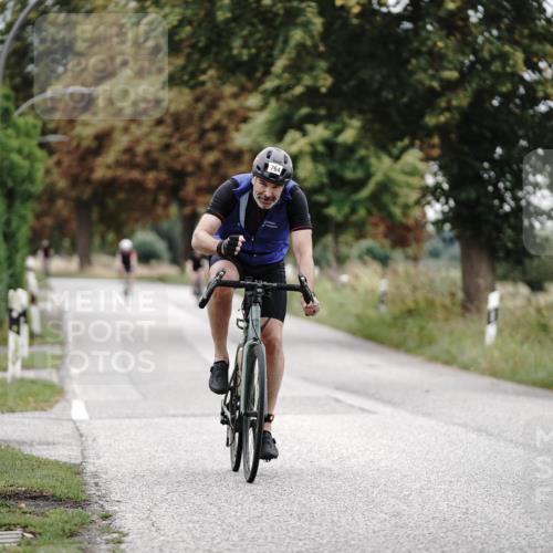 30.08.2026 - Elbe Triathlon Hamburg Michael Burmester http://msf.ph/oto/10072758 30.08.2026 10:22:28 Radfahren 764, 903, 977 meine-sportfotos.de