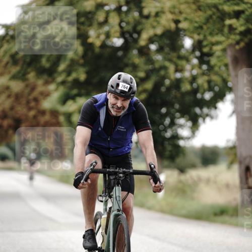 30.08.2026 - Elbe Triathlon Hamburg Michael Burmester http://msf.ph/oto/10072761 30.08.2026 10:22:28 Radfahren 764, 903, 977 meine-sportfotos.de