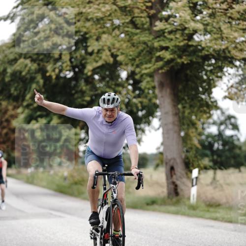 30.08.2026 - Elbe Triathlon Hamburg Michael Burmester http://msf.ph/oto/10072773 30.08.2026 10:22:51 Radfahren 687, 715, 721, 794, 952, 968 meine-sportfotos.de