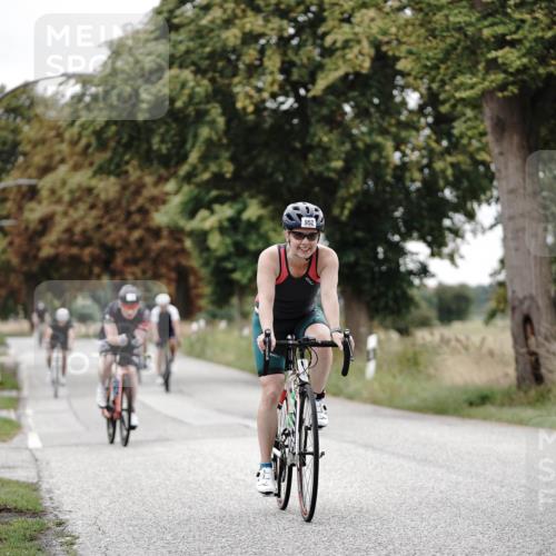 30.08.2026 - Elbe Triathlon Hamburg Michael Burmester http://msf.ph/oto/10072779 30.08.2026 10:22:53 Radfahren 687, 715, 721, 794, 952, 968 meine-sportfotos.de
