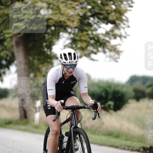 30.08.2026 - Elbe Triathlon Hamburg Michael Burmester http://msf.ph/oto/10072798 30.08.2026 10:23:19 Radfahren 817, 845 meine-sportfotos.de
