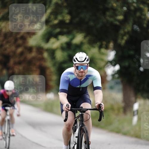 30.08.2026 - Elbe Triathlon Hamburg Michael Burmester http://msf.ph/oto/10072806 30.08.2026 10:23:40 Radfahren 631, 816 meine-sportfotos.de