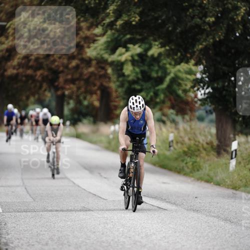 30.08.2026 - Elbe Triathlon Hamburg Michael Burmester http://msf.ph/oto/10072818 30.08.2026 10:24:00 Radfahren 435, 712, 735, 783, 871 meine-sportfotos.de