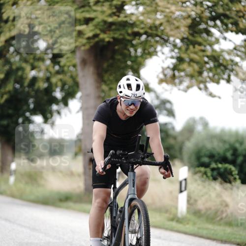 30.08.2026 - Elbe Triathlon Hamburg Michael Burmester http://msf.ph/oto/10072847 30.08.2026 10:24:13 Radfahren 793, 814, 822, 936, 941 meine-sportfotos.de