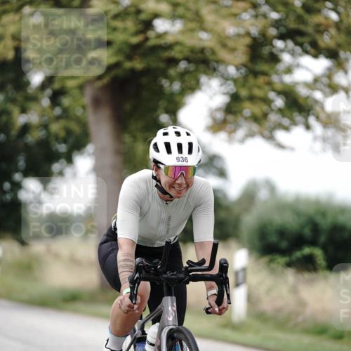 30.08.2026 - Elbe Triathlon Hamburg Michael Burmester http://msf.ph/oto/10072852 30.08.2026 10:24:17 Radfahren 936 meine-sportfotos.de