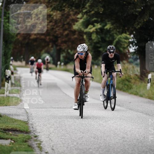 30.08.2026 - Elbe Triathlon Hamburg Michael Burmester http://msf.ph/oto/10073135 30.08.2026 10:29:47 Radfahren 883, 983, 1010, 1039, 1042, 1066, 1359 meine-sportfotos.de