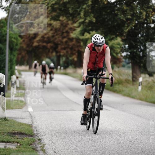 30.08.2026 - Elbe Triathlon Hamburg Michael Burmester http://msf.ph/oto/10073488 30.08.2026 10:35:45 Radfahren 697, 726, 798, 998 meine-sportfotos.de