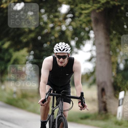 30.08.2026 - Elbe Triathlon Hamburg Michael Burmester http://msf.ph/oto/10073503 30.08.2026 10:35:54 Radfahren 1074 meine-sportfotos.de