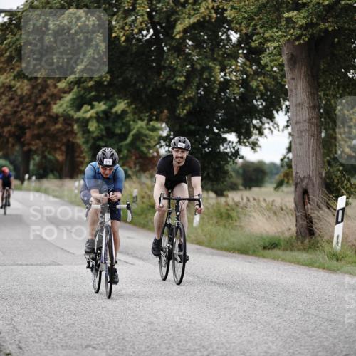 30.08.2026 - Elbe Triathlon Hamburg Michael Burmester http://msf.ph/oto/10074274 30.08.2026 10:46:15 Radfahren 979, 984, 990, 1063, 1146, 1280 meine-sportfotos.de