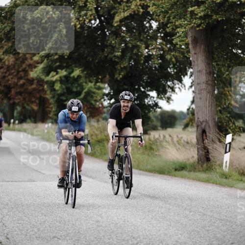 30.08.2026 - Elbe Triathlon Hamburg Michael Burmester http://msf.ph/oto/10074275 30.08.2026 10:46:15 Radfahren 979, 984, 990, 1063, 1146, 1280 meine-sportfotos.de