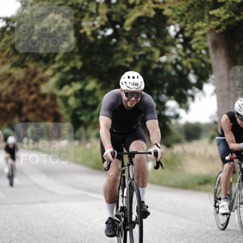 30.08.2026 - Elbe Triathlon Hamburg Michael Burmester http://msf.ph/oto/10074289 30.08.2026 10:46:24 Radfahren 984, 1080, 1132, 1280, 1320 meine-sportfotos.de