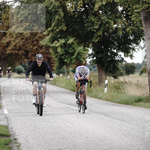 30.08.2026 - Elbe Triathlon Hamburg Michael Burmester http://msf.ph/oto/10074302 30.08.2026 10:46:35 Radfahren 789, 1057, 1087, 1114, 1169 meine-sportfotos.de