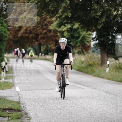 30.08.2026 - Elbe Triathlon Hamburg Michael Burmester http://msf.ph/oto/10074332 30.08.2026 10:46:59 Radfahren 849 meine-sportfotos.de