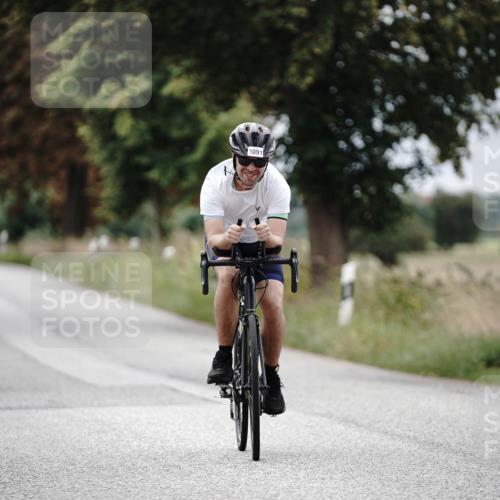 30.08.2026 - Elbe Triathlon Hamburg Michael Burmester http://msf.ph/oto/10074482 30.08.2026 10:48:36 Radfahren 919, 1091, 1148, 1209, 1246, 1256, 1289 meine-sportfotos.de