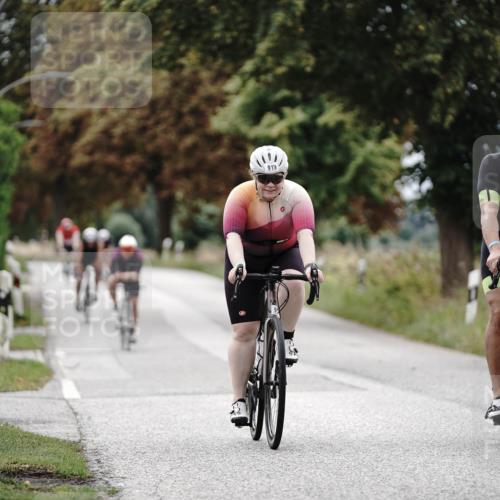 30.08.2026 - Elbe Triathlon Hamburg Michael Burmester http://msf.ph/oto/10074490 30.08.2026 10:48:40 Radfahren 919, 1246, 1256, 1289, 1313, 1334 meine-sportfotos.de