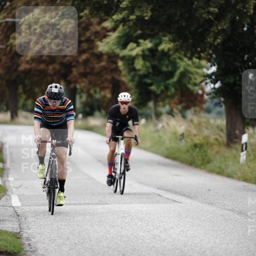 30.08.2026 - Elbe Triathlon Hamburg Michael Burmester http://msf.ph/oto/10074548 30.08.2026 10:49:31 Radfahren 1048, 1140, 1211, 1275 meine-sportfotos.de