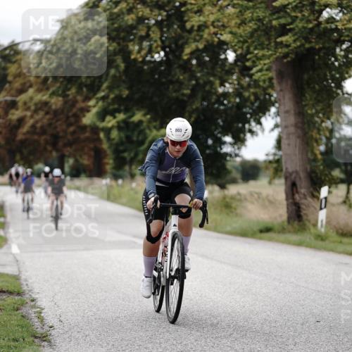 30.08.2026 - Elbe Triathlon Hamburg Michael Burmester http://msf.ph/oto/10074592 30.08.2026 10:50:26 Radfahren 803, 897, 999, 1044, 1204 meine-sportfotos.de