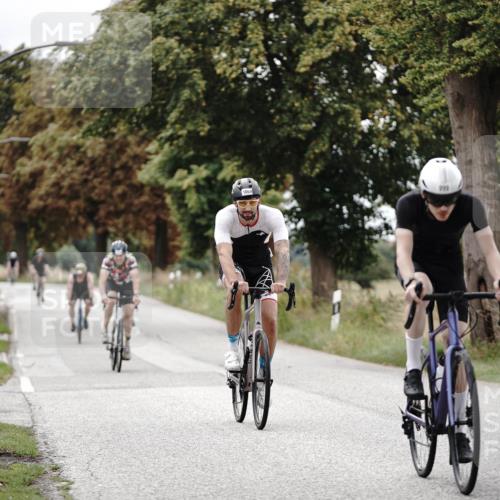 30.08.2026 - Elbe Triathlon Hamburg Michael Burmester http://msf.ph/oto/10074607 30.08.2026 10:50:34 Radfahren 999, 1044, 1069, 1255, 1266, 1269, 1319 meine-sportfotos.de