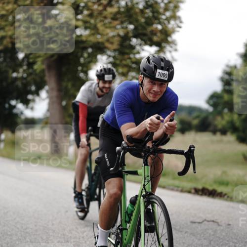 30.08.2026 - Elbe Triathlon Hamburg Michael Burmester http://msf.ph/oto/10074635 30.08.2026 10:51:02 Radfahren 1009, 1025, 1071, 1100, 1298, 1303, 1341 meine-sportfotos.de