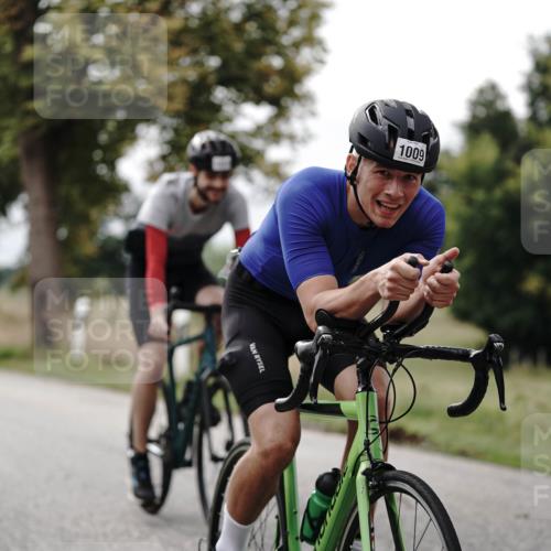 30.08.2026 - Elbe Triathlon Hamburg Michael Burmester http://msf.ph/oto/10074636 30.08.2026 10:51:02 Radfahren 1009, 1025, 1071, 1100, 1298, 1303, 1341 meine-sportfotos.de
