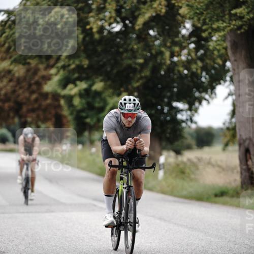 30.08.2026 - Elbe Triathlon Hamburg Michael Burmester http://msf.ph/oto/10074677 30.08.2026 10:51:25 Radfahren 1113, 1272, 1277 meine-sportfotos.de
