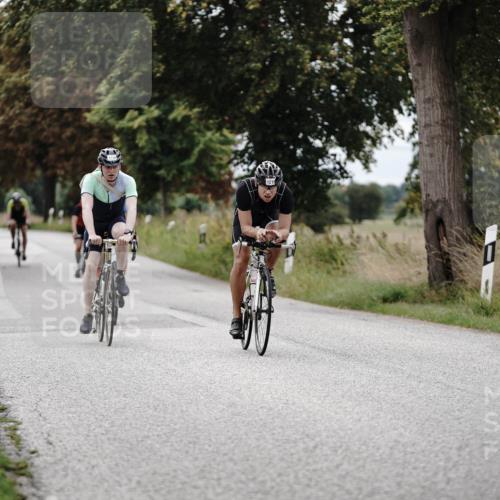 30.08.2026 - Elbe Triathlon Hamburg Michael Burmester http://msf.ph/oto/10074754 30.08.2026 10:52:24 Radfahren 1068, 1110, 1212, 1247, 1268, 1300 meine-sportfotos.de