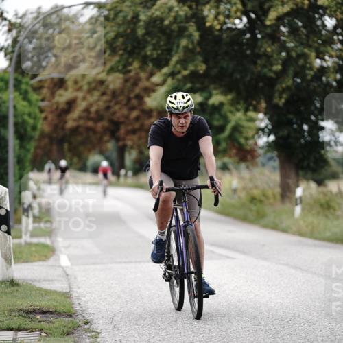 30.08.2026 - Elbe Triathlon Hamburg Michael Burmester http://msf.ph/oto/10074788 30.08.2026 10:52:57 Radfahren 921, 1119, 1299 meine-sportfotos.de