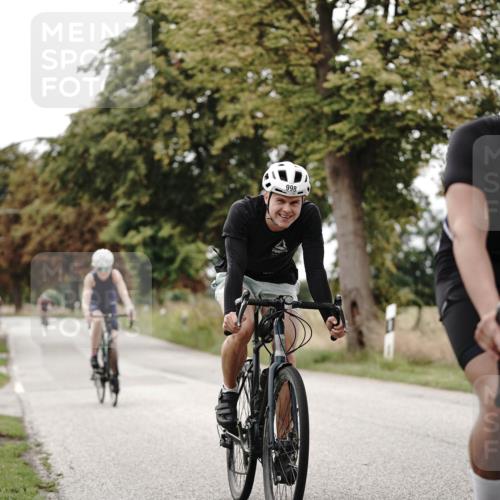 30.08.2026 - Elbe Triathlon Hamburg Michael Burmester http://msf.ph/oto/10074837 30.08.2026 10:53:28 Radfahren 962, 998, 1079, 1210, 1265, 1306 meine-sportfotos.de
