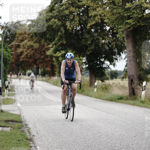 30.08.2026 - Elbe Triathlon Hamburg Michael Burmester http://msf.ph/oto/10074859 30.08.2026 10:54:01 Radfahren 1023, 1338 meine-sportfotos.de