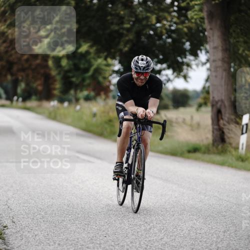 30.08.2026 - Elbe Triathlon Hamburg Michael Burmester http://msf.ph/oto/10074904 30.08.2026 10:54:56 Radfahren 1062, 1176, 1208, 1336 meine-sportfotos.de