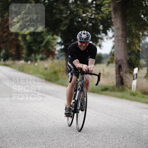 30.08.2026 - Elbe Triathlon Hamburg Michael Burmester http://msf.ph/oto/10074905 30.08.2026 10:54:56 Radfahren 1062, 1176, 1208, 1336 meine-sportfotos.de