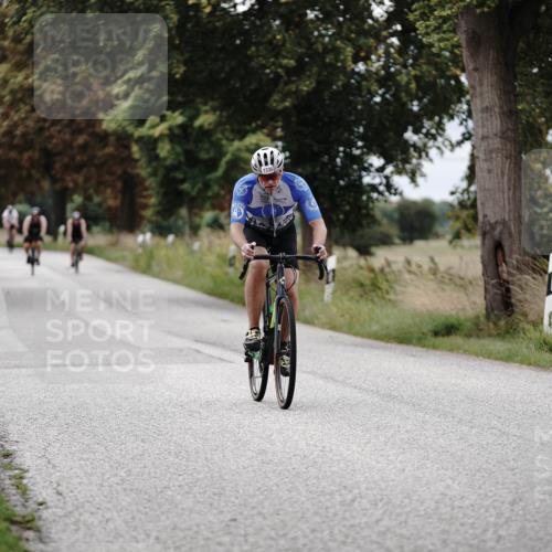 30.08.2026 - Elbe Triathlon Hamburg Michael Burmester http://msf.ph/oto/10074906 30.08.2026 10:55:00 Radfahren 1336, 1350 meine-sportfotos.de