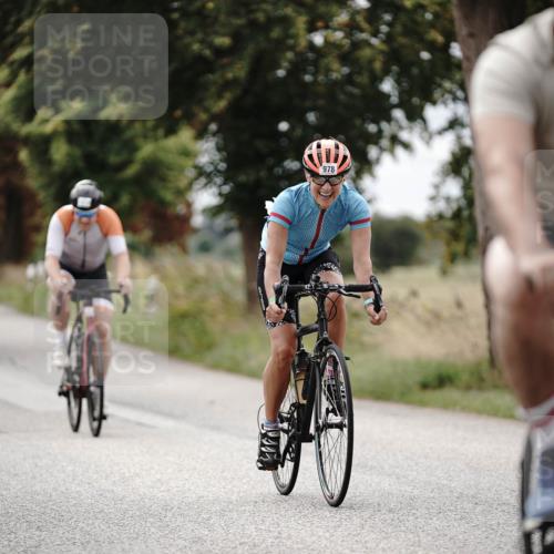 30.08.2026 - Elbe Triathlon Hamburg Michael Burmester http://msf.ph/oto/10074921 30.08.2026 10:55:13 Radfahren 978, 1016, 1095, 1219 meine-sportfotos.de