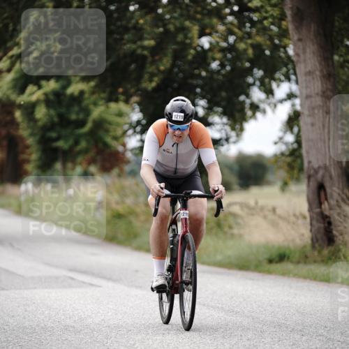 30.08.2026 - Elbe Triathlon Hamburg Michael Burmester http://msf.ph/oto/10074922 30.08.2026 10:55:13 Radfahren 978, 1016, 1095, 1219 meine-sportfotos.de