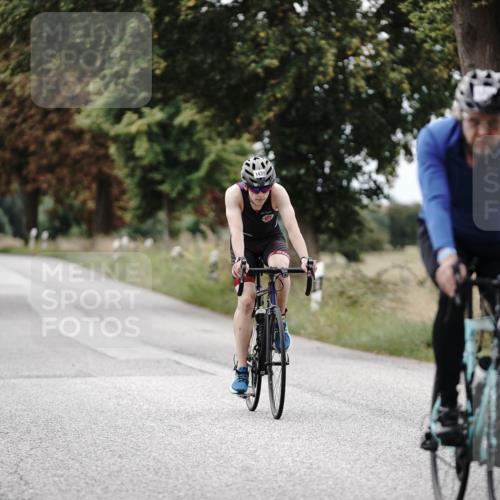 30.08.2026 - Elbe Triathlon Hamburg Michael Burmester http://msf.ph/oto/10074983 30.08.2026 10:56:28 Radfahren 1294, 1439, 1447, 1452 meine-sportfotos.de