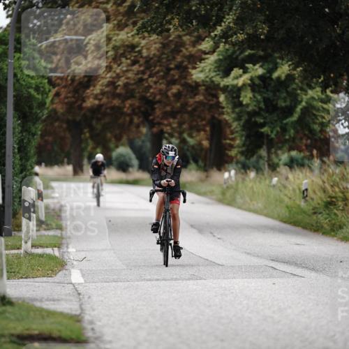 30.08.2026 - Elbe Triathlon Hamburg Michael Burmester http://msf.ph/oto/10075289 30.08.2026 11:02:17 Radfahren 1132, 1202, 1423 meine-sportfotos.de