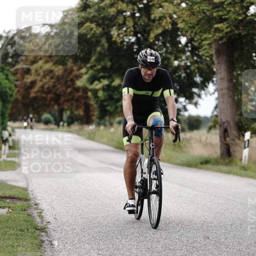 30.08.2026 - Elbe Triathlon Hamburg Michael Burmester http://msf.ph/oto/10075352 30.08.2026 11:03:20 Radfahren 1161, 1246, 1378 meine-sportfotos.de