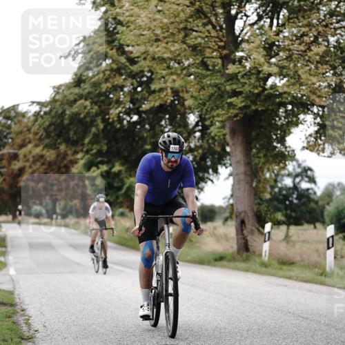 30.08.2026 - Elbe Triathlon Hamburg Michael Burmester http://msf.ph/oto/10075366 30.08.2026 11:03:44 Radfahren 1163, 1411 meine-sportfotos.de