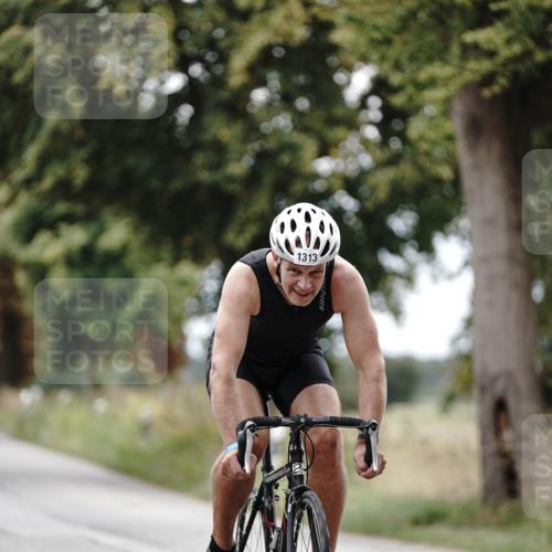 30.08.2026 - Elbe Triathlon Hamburg Michael Burmester http://msf.ph/oto/10075393 30.08.2026 11:04:09 Radfahren 1313, 1318, 1334 meine-sportfotos.de