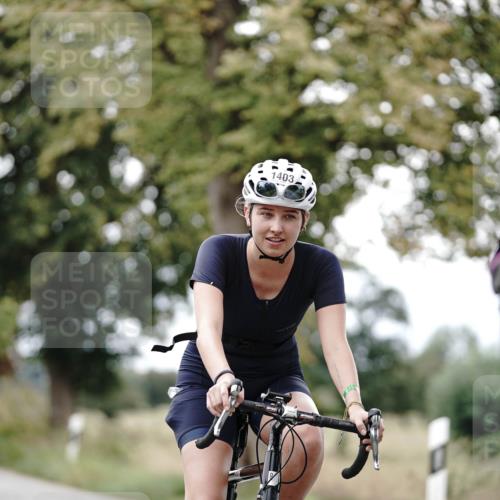 30.08.2026 - Elbe Triathlon Hamburg Michael Burmester http://msf.ph/oto/10075429 30.08.2026 11:04:33 Radfahren 820, 1169, 1295, 1392, 1403, 1404 meine-sportfotos.de