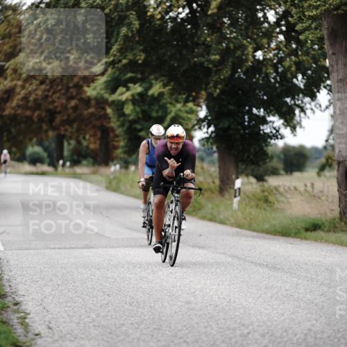 30.08.2026 - Elbe Triathlon Hamburg Michael Burmester http://msf.ph/oto/10075442 30.08.2026 11:04:43 Radfahren 820, 1256, 1295, 1362 meine-sportfotos.de