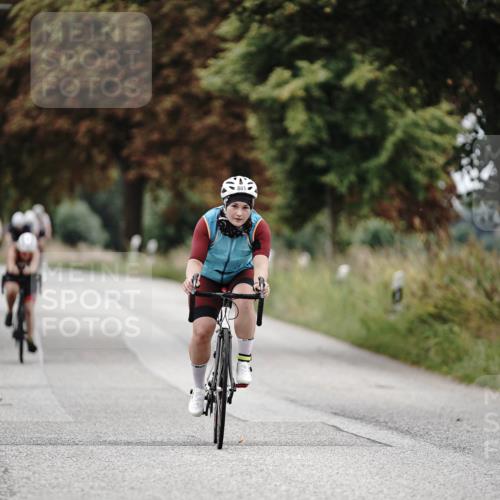 30.08.2026 - Elbe Triathlon Hamburg Michael Burmester http://msf.ph/oto/10075457 30.08.2026 11:05:00 Radfahren 801, 1459 meine-sportfotos.de