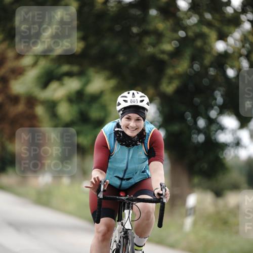 30.08.2026 - Elbe Triathlon Hamburg Michael Burmester http://msf.ph/oto/10075460 30.08.2026 11:05:01 Radfahren 801, 923, 1459 meine-sportfotos.de