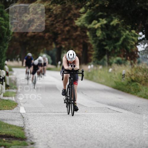 30.08.2026 - Elbe Triathlon Hamburg Michael Burmester http://msf.ph/oto/10075462 30.08.2026 11:05:03 Radfahren 801, 923, 1123, 1459 meine-sportfotos.de