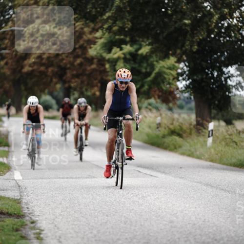 30.08.2026 - Elbe Triathlon Hamburg Michael Burmester http://msf.ph/oto/10075617 30.08.2026 11:07:13 Radfahren 1268, 1272, 1365, 1414 meine-sportfotos.de