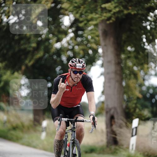 30.08.2026 - Elbe Triathlon Hamburg Michael Burmester http://msf.ph/oto/10075630 30.08.2026 11:07:18 Radfahren 1268, 1272, 1414 meine-sportfotos.de