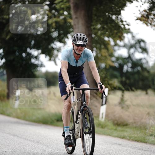 30.08.2026 - Elbe Triathlon Hamburg Michael Burmester http://msf.ph/oto/10075685 30.08.2026 11:07:51 Radfahren 907, 1287, 1325, 1354, 1386, 1417 meine-sportfotos.de